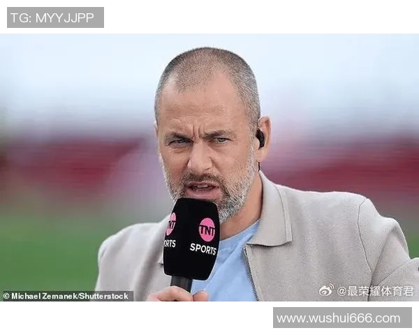 乔：英格兰足球之光，传奇风采闪耀英伦